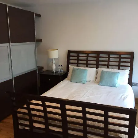 Marina 公寓 卡林福德